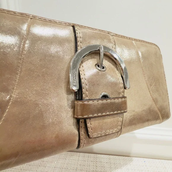 ✨👝 Coach Soho Gold Shimmery Zip Around Long Wallet with Buckle Detail - Picture 2 of 16